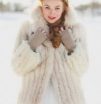 fur jacket for stylish winter brides