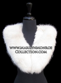 Marilyn-Monroe-White-Fox-Furs-1
